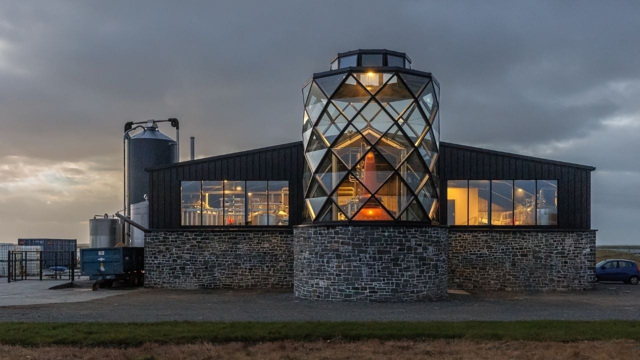 Benbecula-Distillery